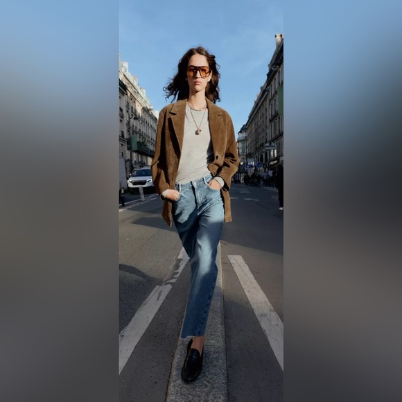 Zara Denim - ZARA High Rise Rae Hem Straight Jeans 👖 Size 4 | Light Wash Vintage Vibe